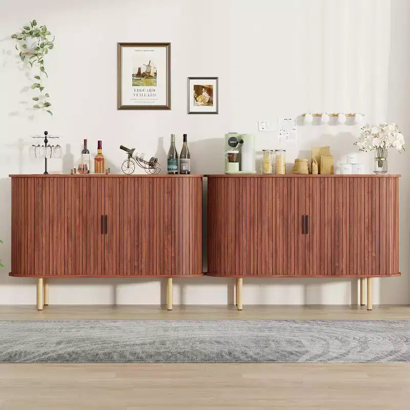 Credenza con ante scorrevoli scanalate da 47", mobile contenitore moderno in legno con ripiani regolabili, per soggiorno, cucina, sala da pranzo 8