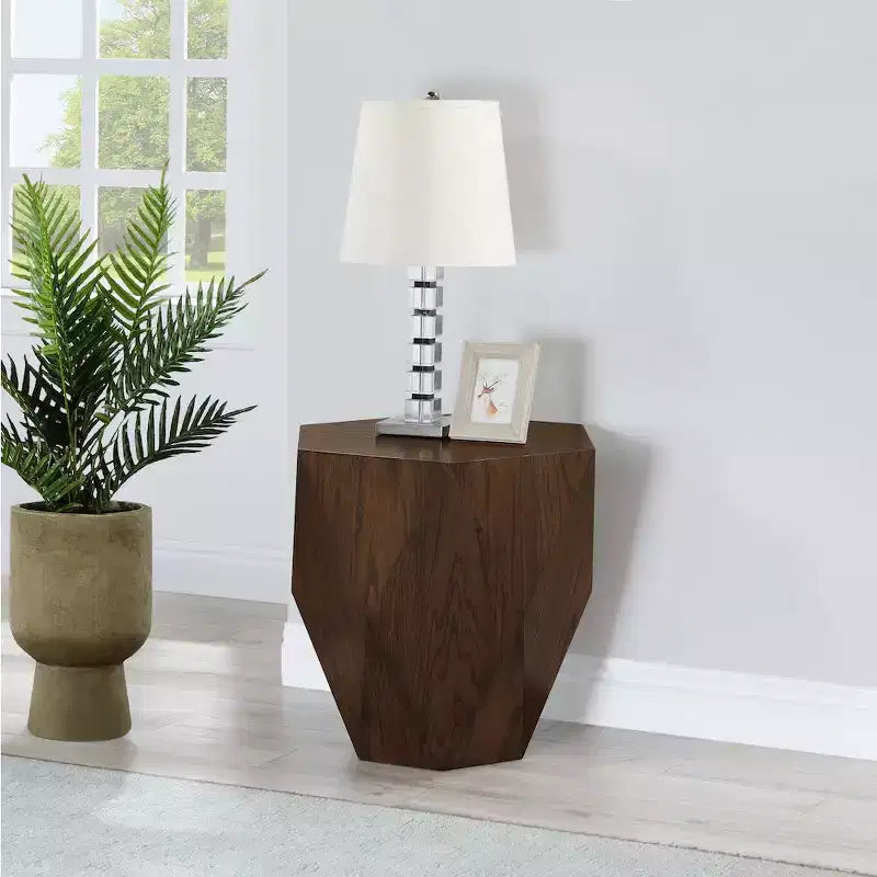 Meridian Furniture, Tavolino Diamante