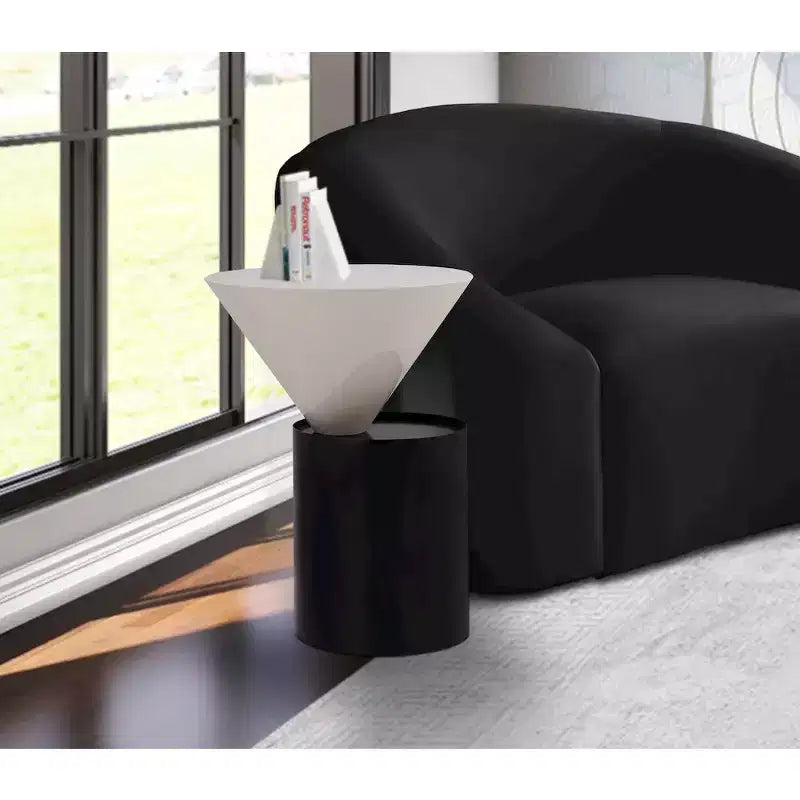 Meridian Furniture, Tavolino da divano Damon bianco