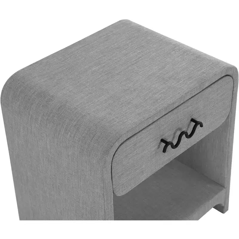 Meridian Furniture, Tavolino Medley 16