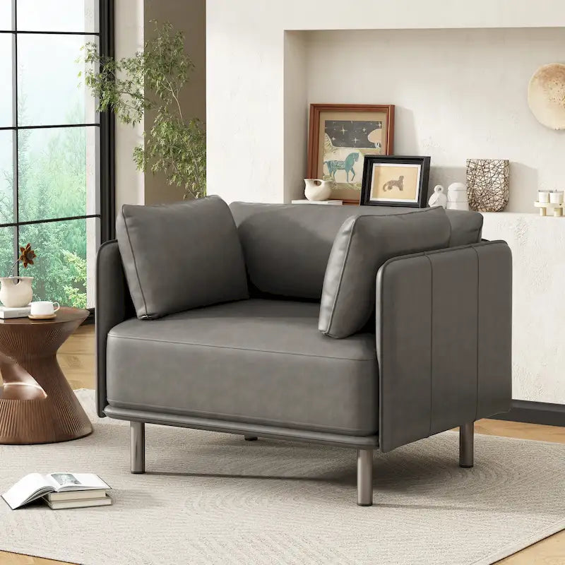 Poltrona Lounge Daphne in Ecopelle di Christopher Knight Home 39