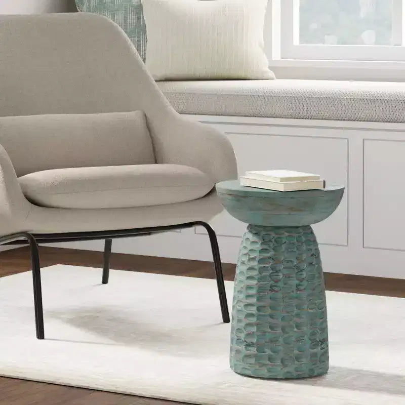 Tavolino d'appoggio Willis Teal Wash - WyndenHall: Mid-Century Modern, Legno di Mango, Resistente ai Graffi