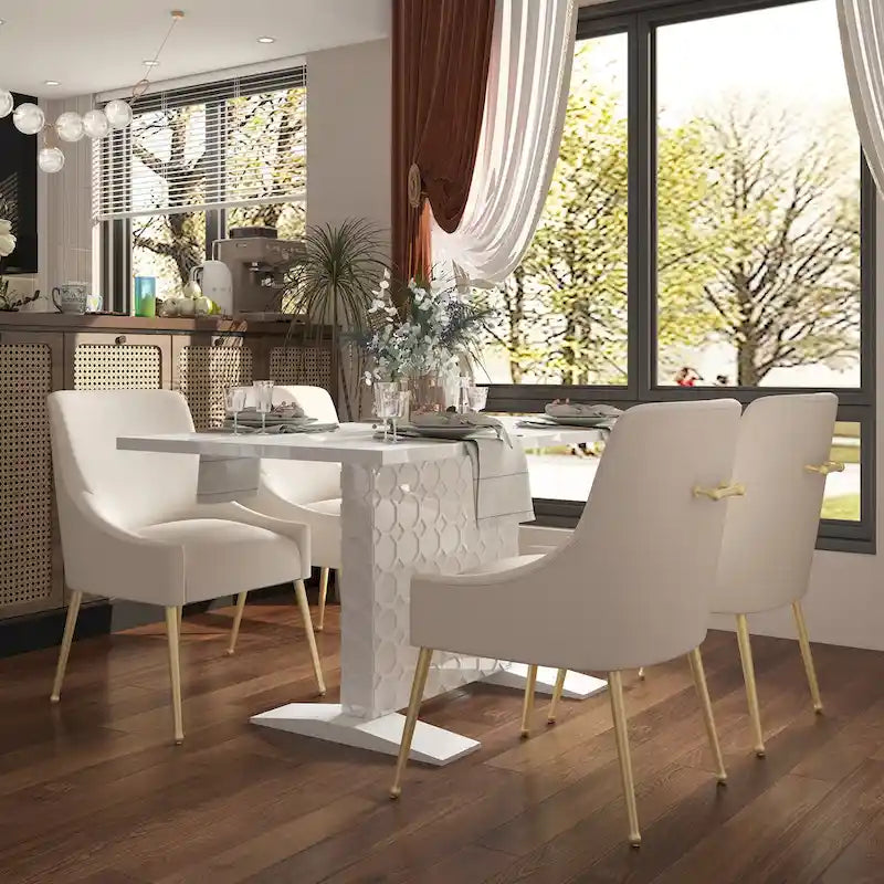 Clihome Glossy Wood Extendable Dining Table for 6 People 3