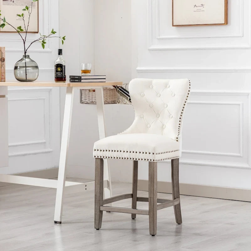 Sgabello da bancone Carter 24 Wingback capitonné con borchie e gambe grigio antico 29