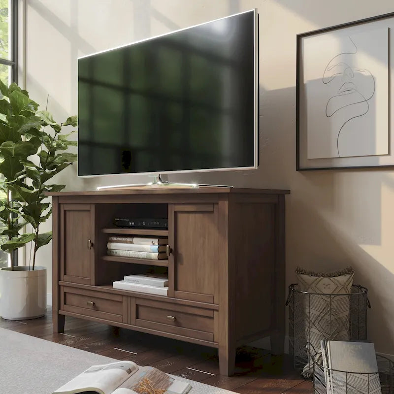 WYNDENHALL Norfolk Transitional TV Media Stand For TVs up to 50 inches 52