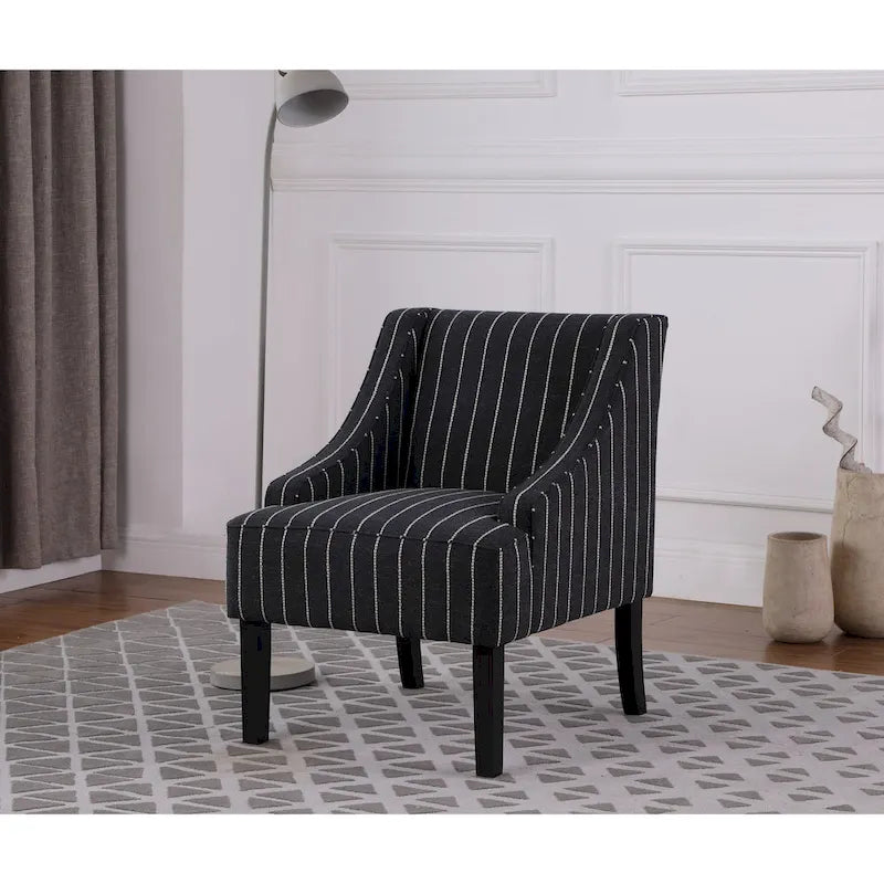 Poltrona accent classica HomePop con braccioli curvati 16