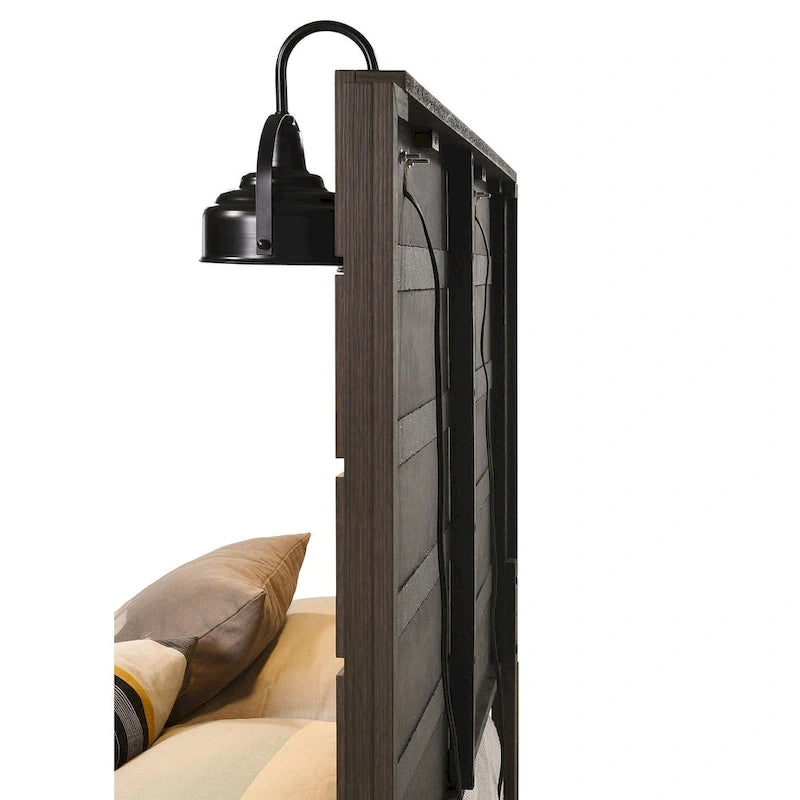 Camera da letto con piattaforma a 3 pezzi Edyth marrone 10