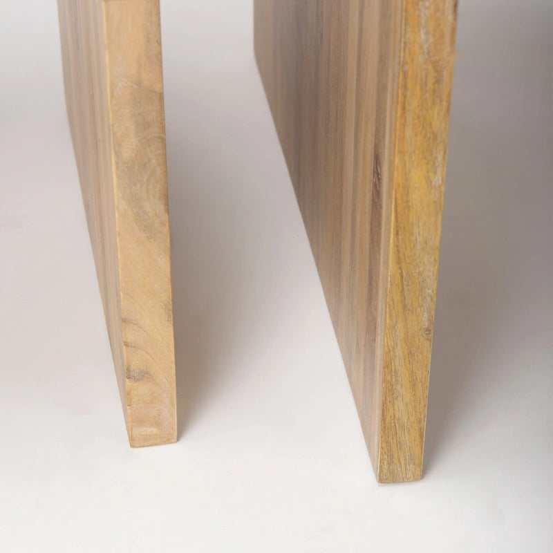 Tavolini a incastro quadrati in legno massiccio marrone chiaro Chloe (Set da 2) - 20L x 20P x 24H 7